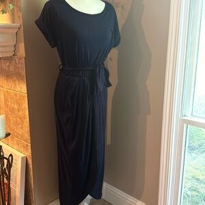 Size Medium dress with belt that ties across the waist